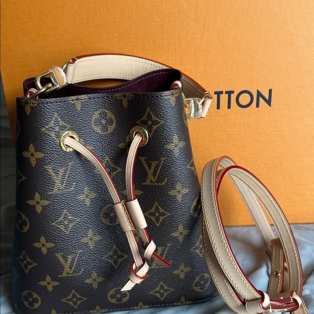 Authentic Louis Vuitton Monogram Neonoe BB